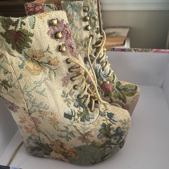 JEFFREY CAMPBELL DAMSEL BOOTS - Picture 2 of 2